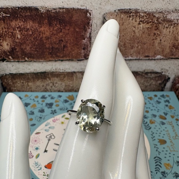 Jewelry - Stunning GREEN Amethyst Ring Size 8 in 925 Sterling Silver